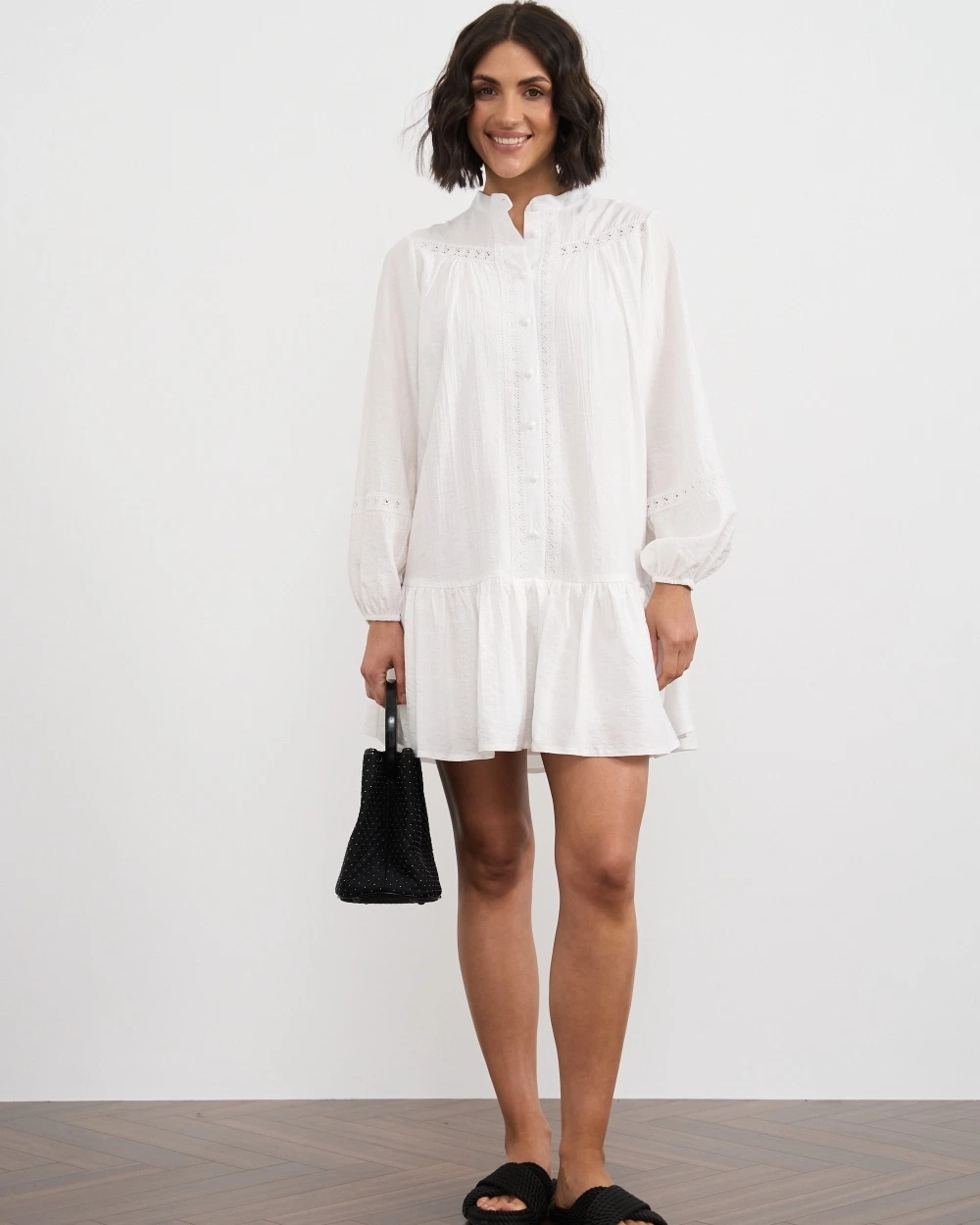 Молочна сукня з мереживом - зображення 5