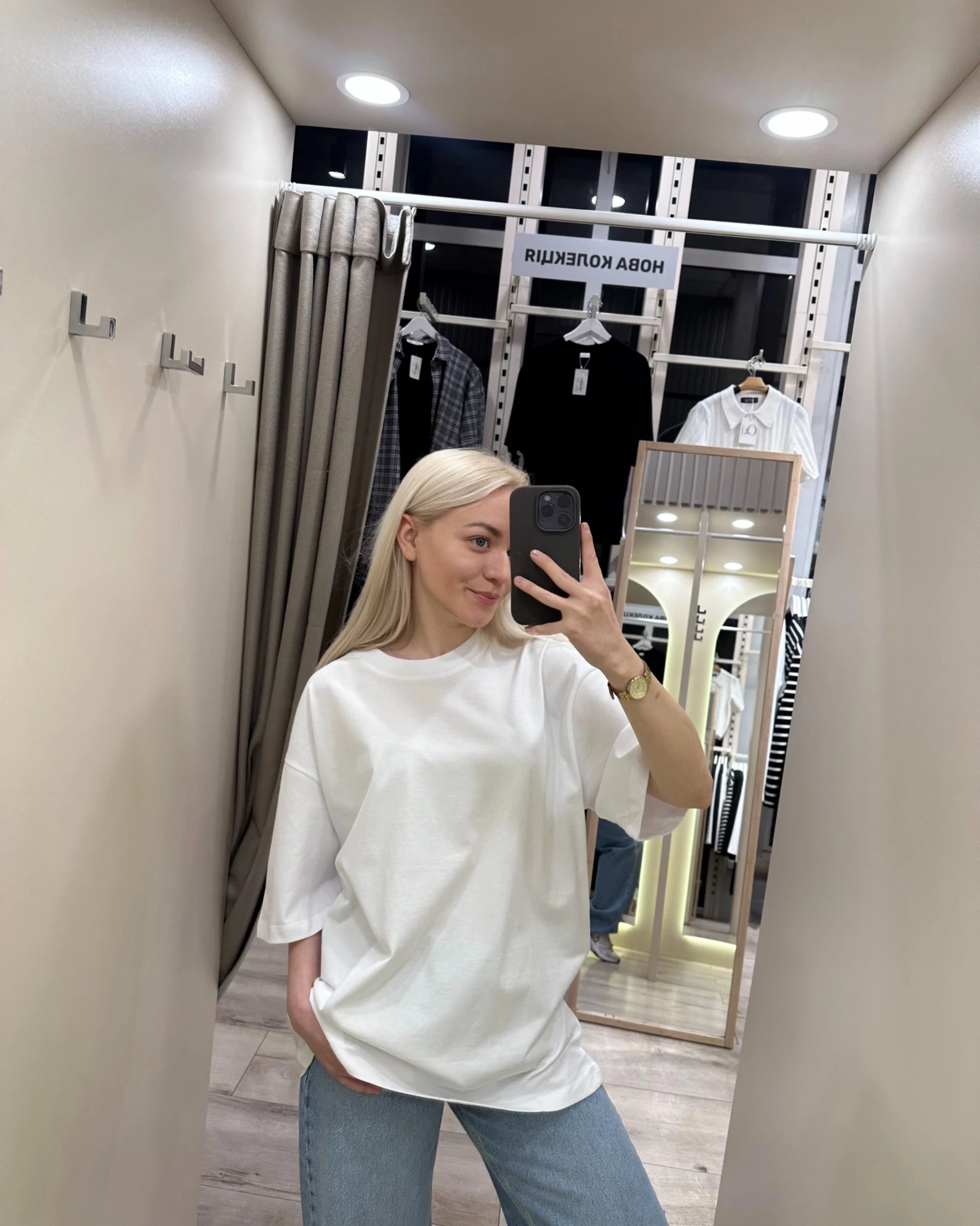 Біла оверсайз футболка з тонкої бавовни