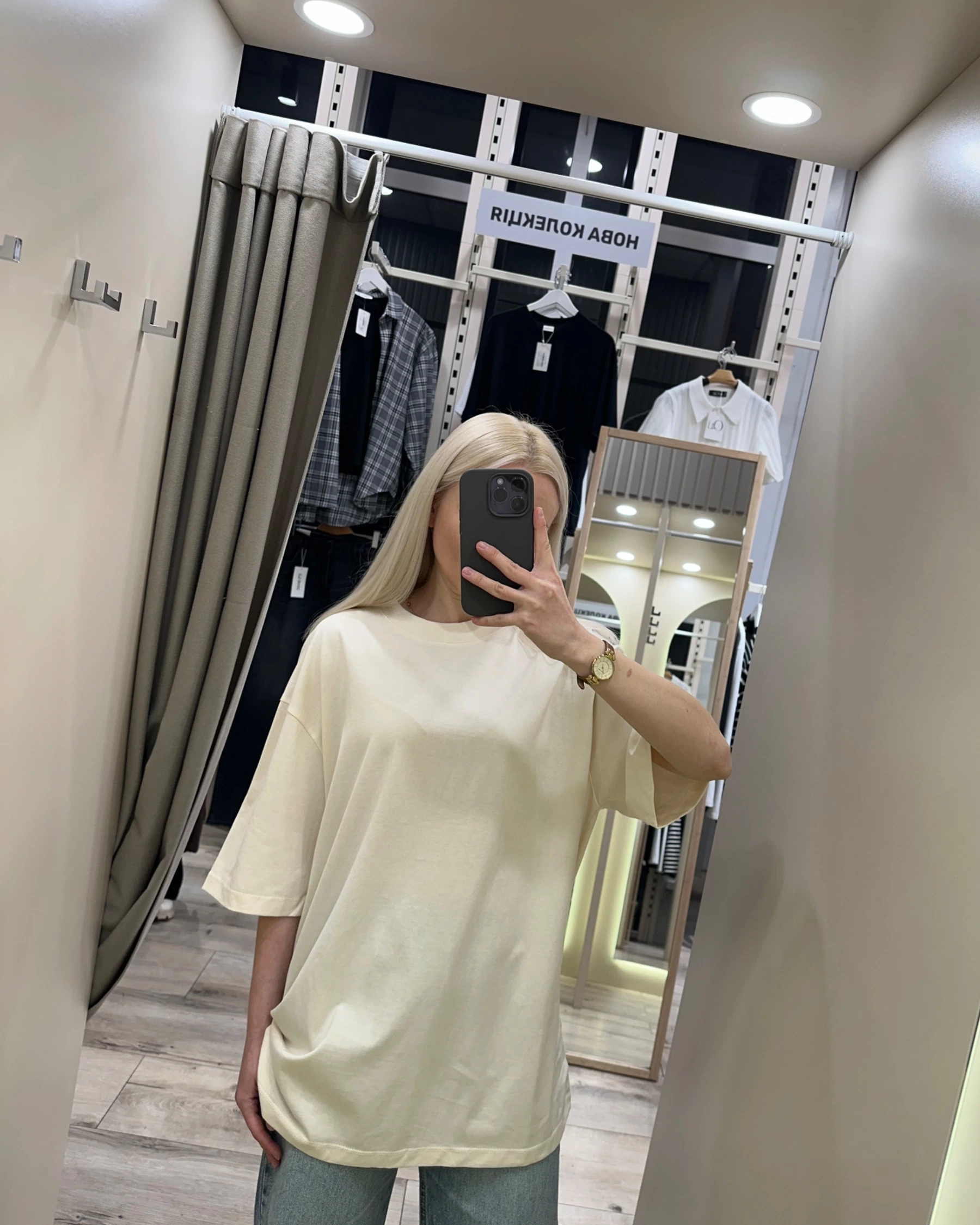 Ванільна оверсайз футболка з тонкої бавовни - зображення 3