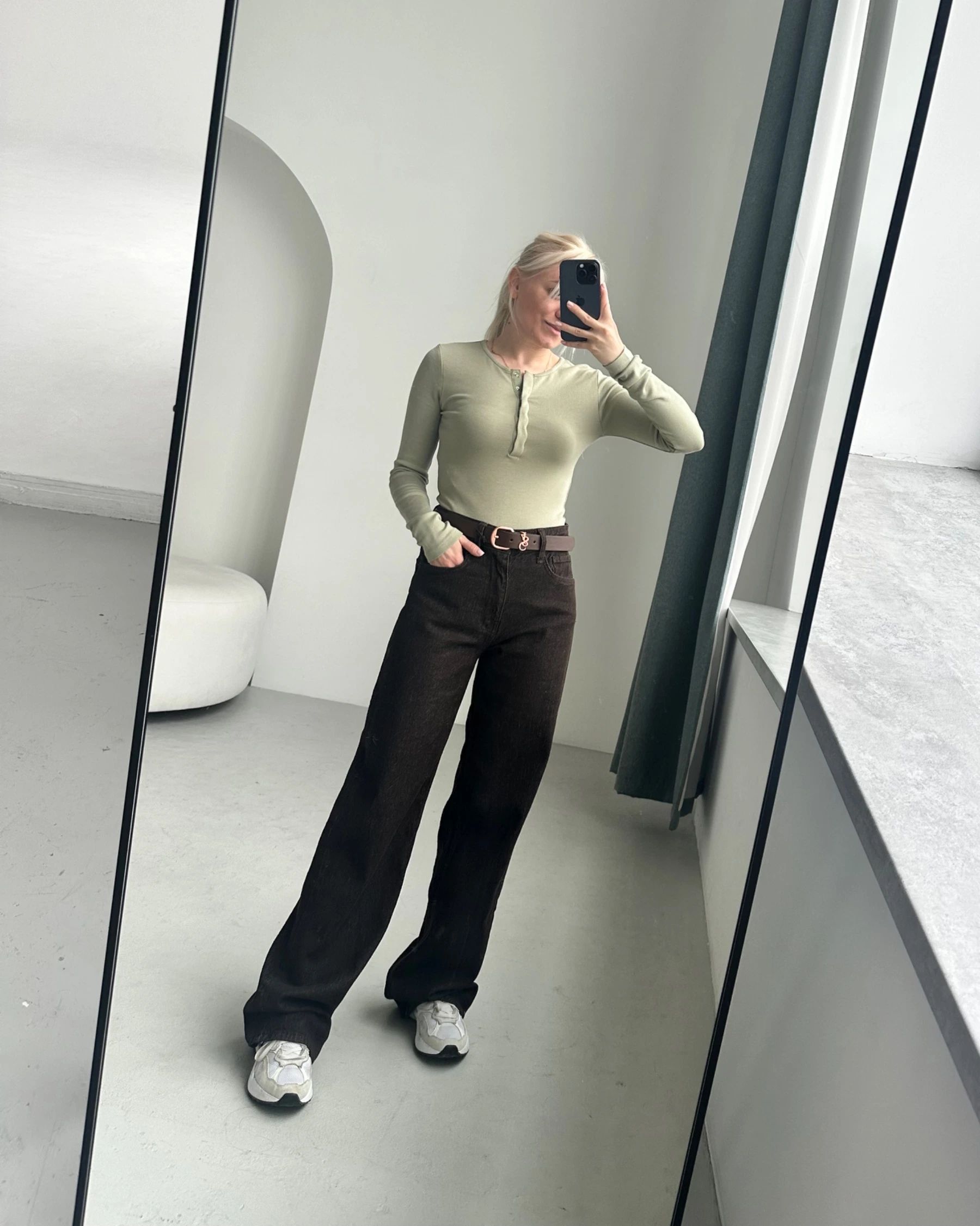 Стрейчеві шоколадні джинси wide leg - зображення 1