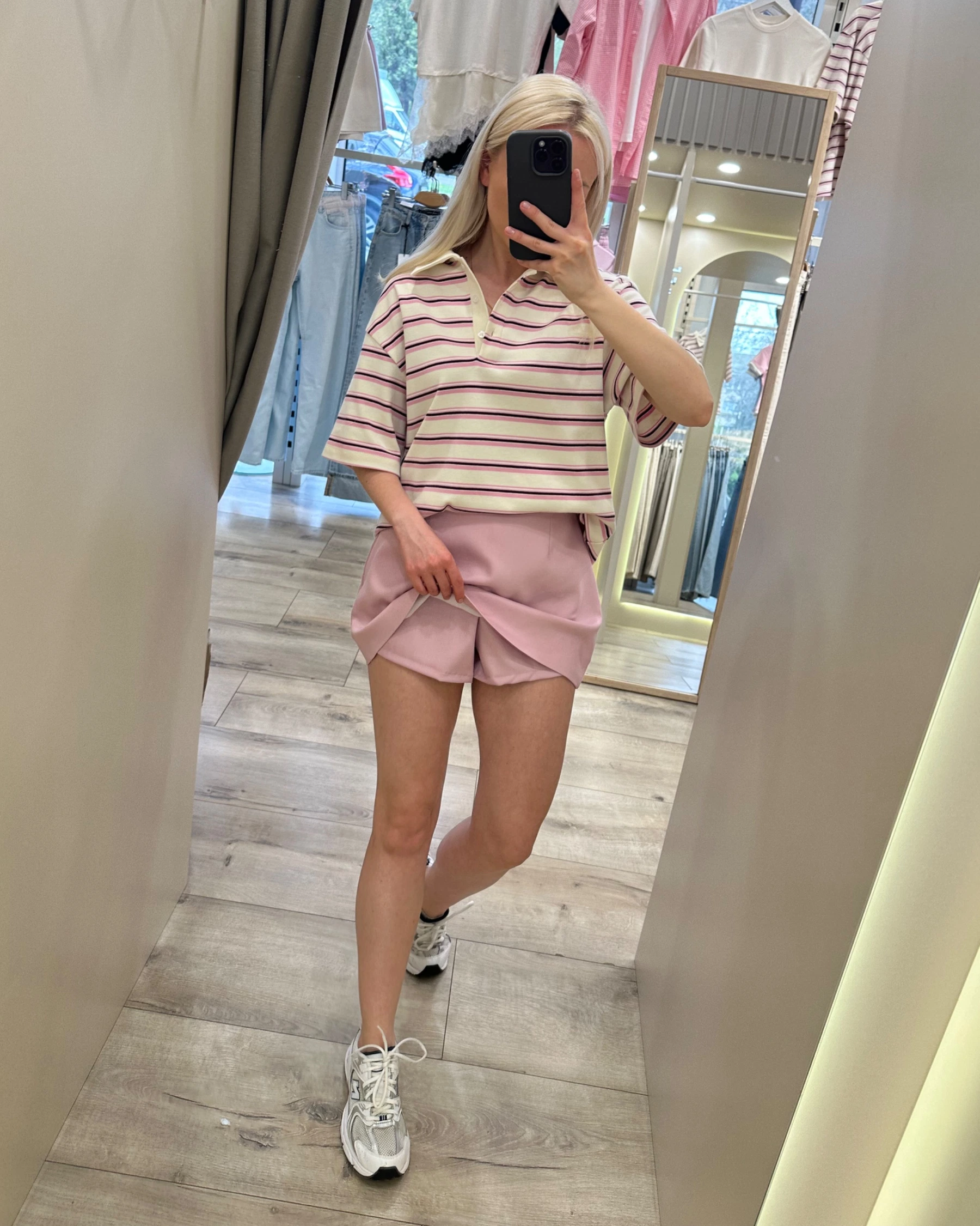 Спідничка (в середині та позаду шортики) - зображення 3