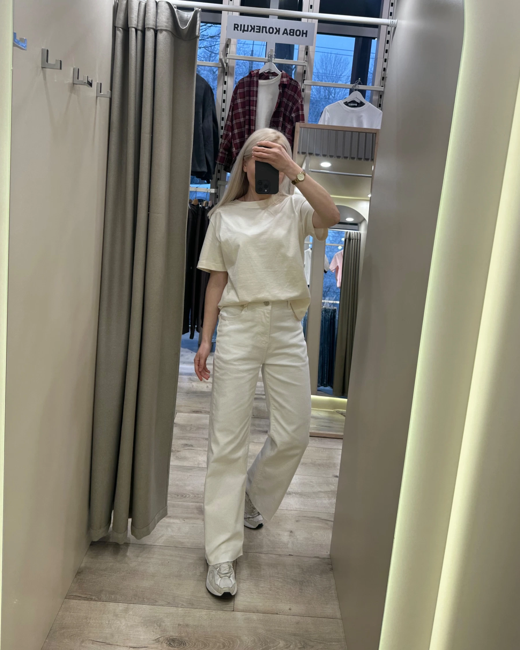 Прямі джинси в молочному кольорі зі стрейчем - зображення 3