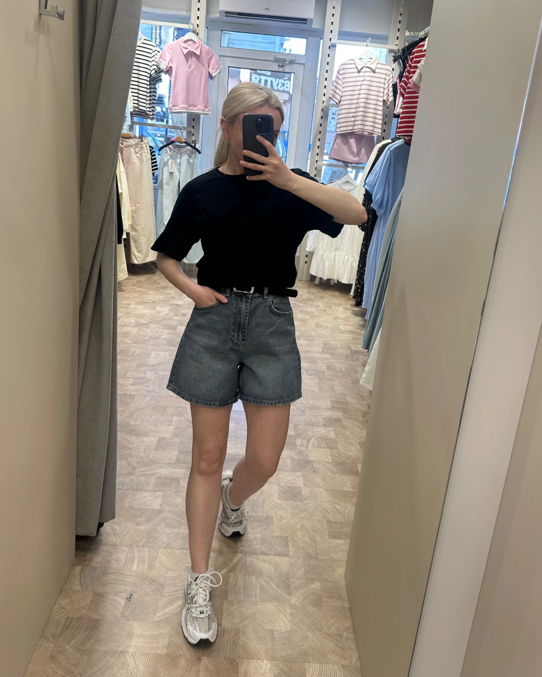 Сині джинсові шорти - зображення 3