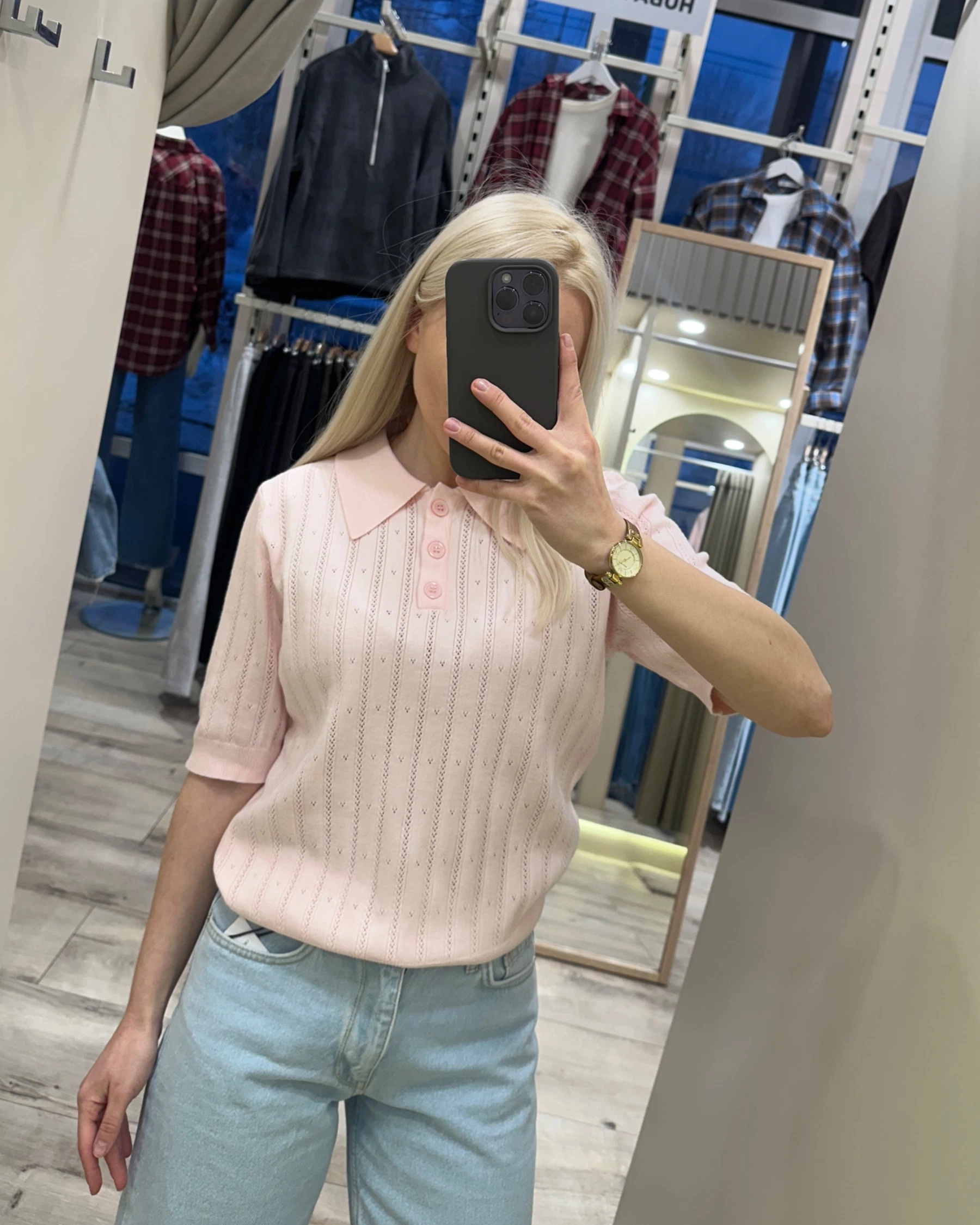 Бавовняне поло з перфорацією в рожевому кольорі