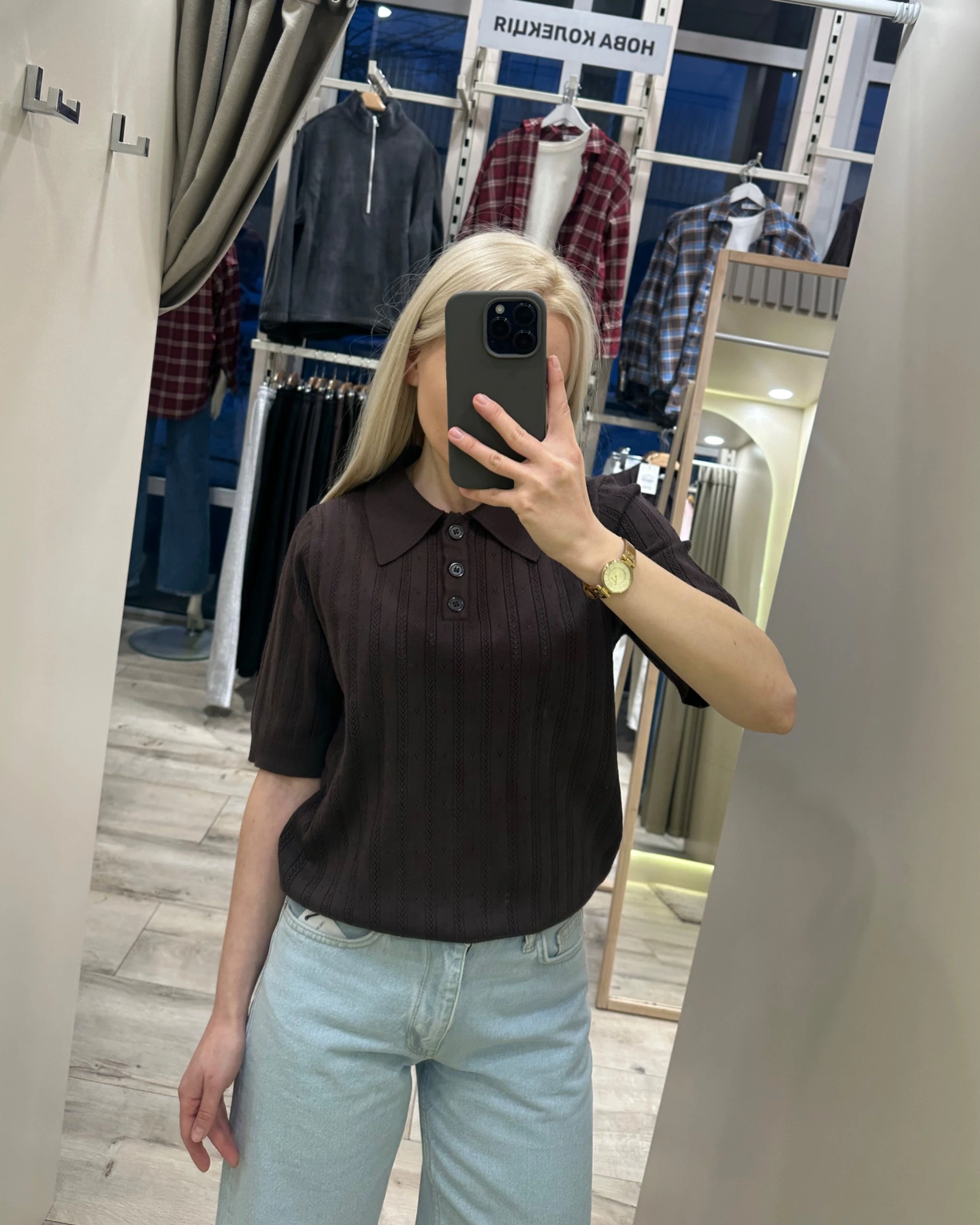 Бавовняне поло з перфораціїєю в шоколадному кольорі - зображення 3