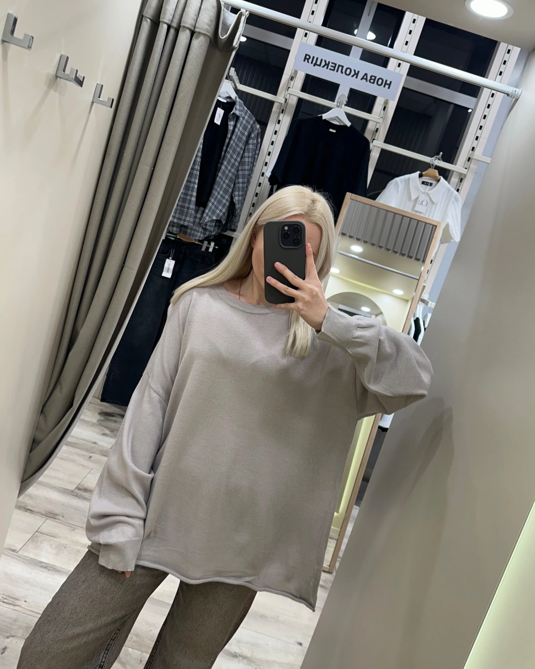 Over кофтинка з тонкого трикотажу в кольорі «мокко» - зображення 5